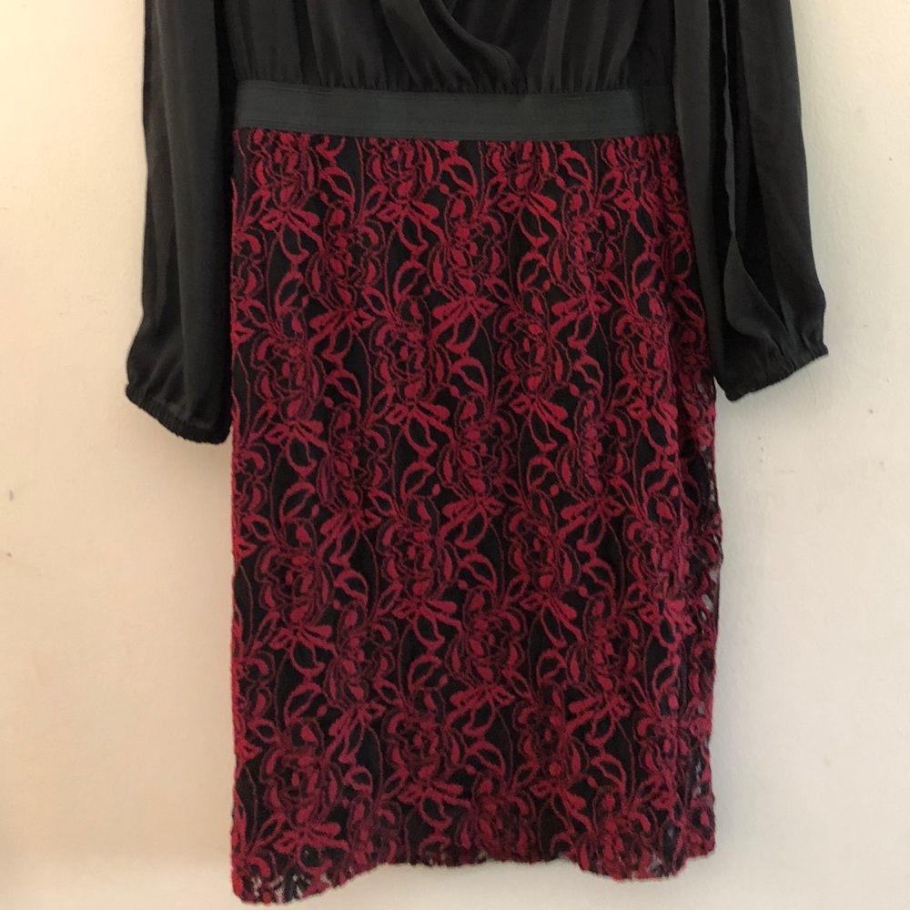 Dress - Picture 3 of 3
